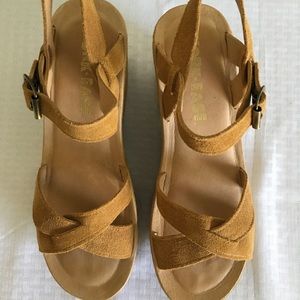 Free People Kork Ease Original Suede Wedges SZ 10.